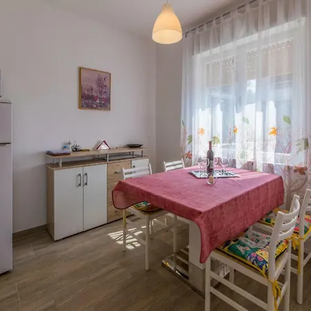 Apartament Mia *